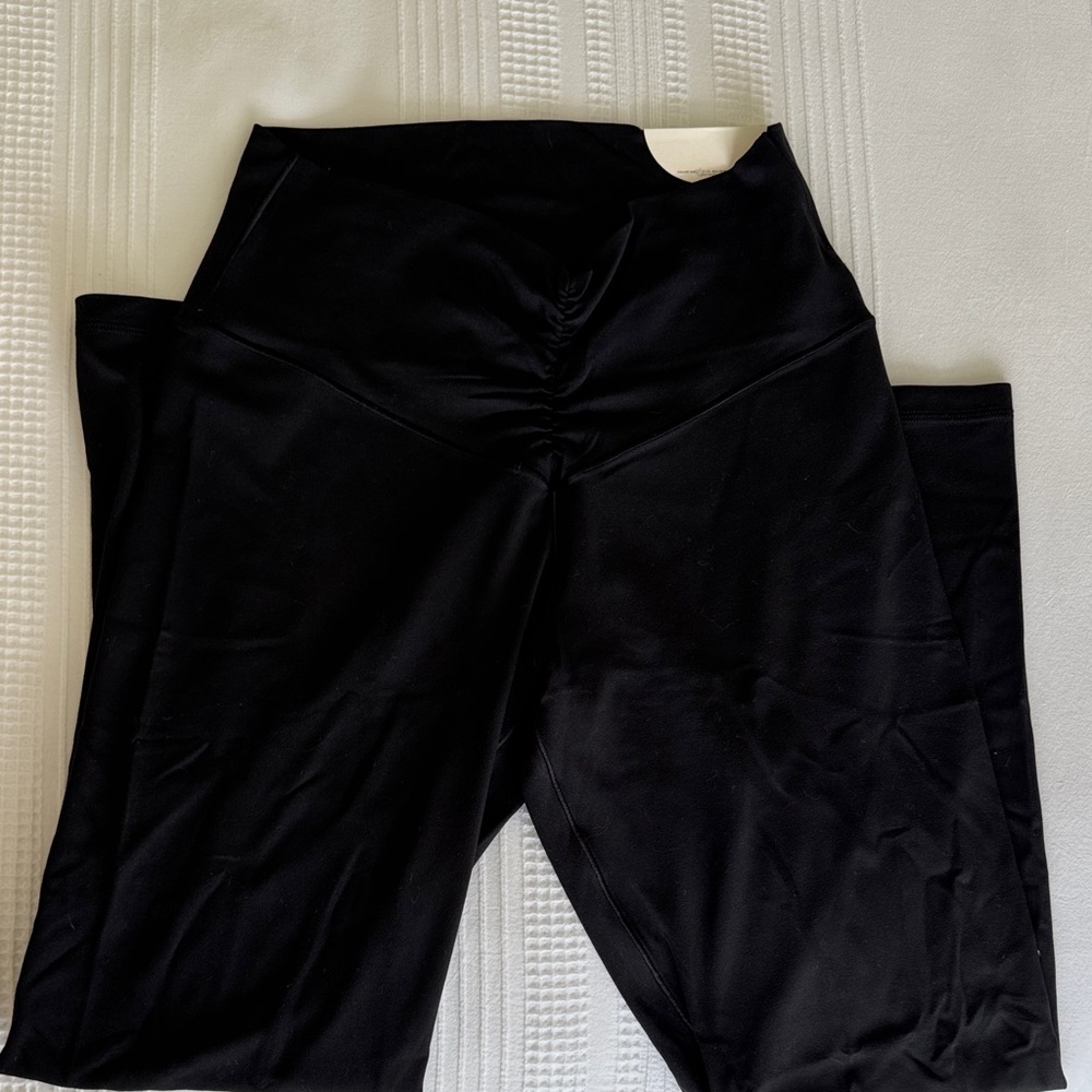 Aerie High Waisted 7/8 Black Leggings with Cinch
